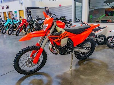 2026 KTM 300 XC-W - Photo 2