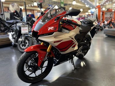 2026 Yamaha YZF-R3 70th Anniversary Edition - Photo 23