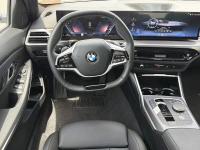 2025 BMW 3 Series — photo 14 view