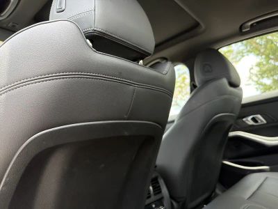 2025 BMW 3 Series — photo 17 view