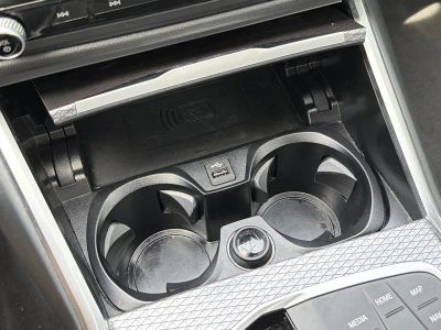 2025 BMW 3 Series — photo 32 view