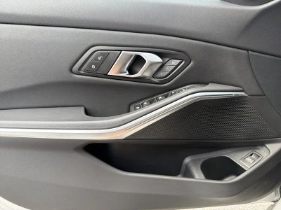 2025 BMW 3 Series — photo 24 view