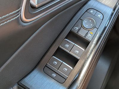 2021 Nissan Rogue - Photo 23