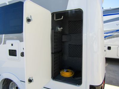 2026 Leisure Travel Vans WONDER - Photo 27