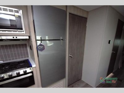 2026 Coachmen RV Catalina Legacy - Photo 30