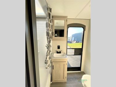 2026 Coachmen RV Catalina Legacy - Photo 40