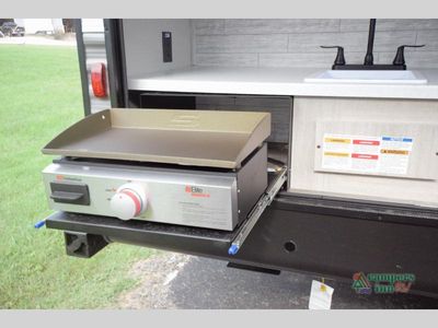 2026 Coachmen RV Catalina Legacy - Photo 8