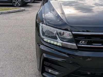 2021 Volkswagen Tiguan — photo 10 view