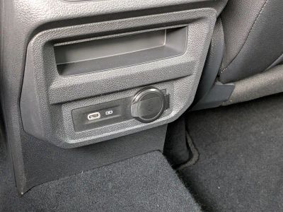 2021 Volkswagen Tiguan — photo 15 view