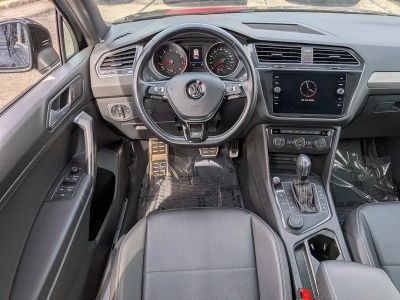 2021 Volkswagen Tiguan — photo 17 view
