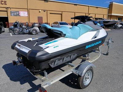 2025 Sea-Doo GTI 130 - Photo 7