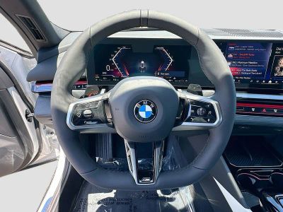 2027 BMW 5 Series — photo 8 view