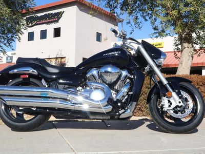 2025 Suzuki Boulevard M109R - Photo 7
