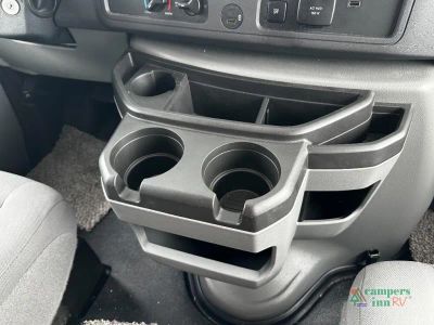 2027 Coachmen RV Freelander — photo 18 view
