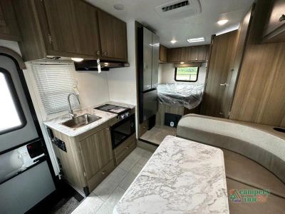 2027 Coachmen RV Freelander — photo 20 view