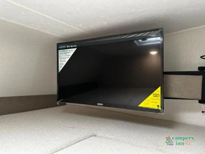 2027 Coachmen RV Freelander — photo 32 view