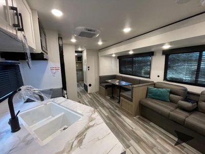 2026 Jayco Jay Flight SLX — photo 18 view