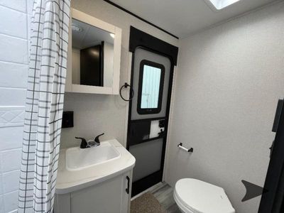 2026 Jayco Jay Flight SLX — photo 32 view