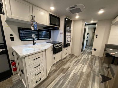 2026 Jayco Jay Flight SLX — photo 19 view