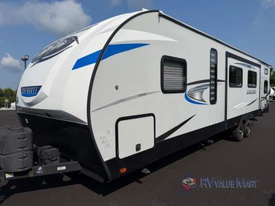 2021 Forest River RV Cherokee Alpha Wolf — interior view