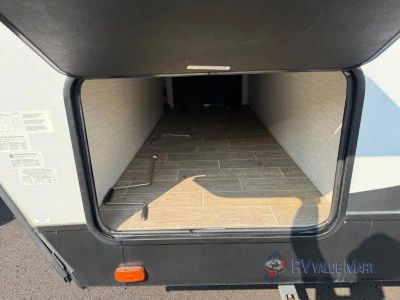 2021 Forest River RV Cherokee Alpha Wolf — photo 9 view