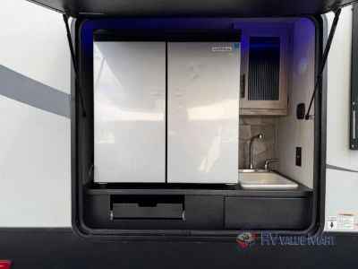 2021 Forest River RV Cherokee Alpha Wolf — photo 10 view