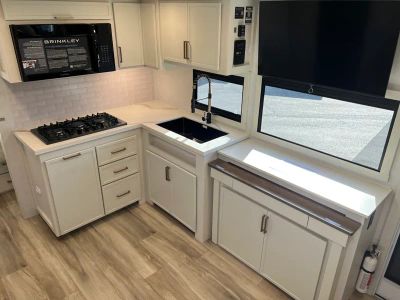 2026 Brinkley RV MODEL IX — photo 14 view