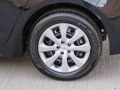2025 Toyota Corolla - Photo 8
