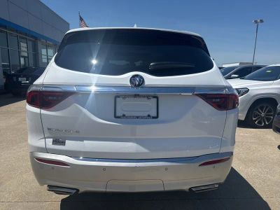 2024 Buick Enclave — detail view