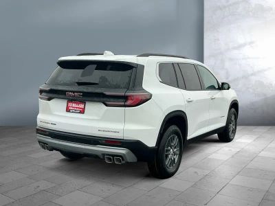 2026 GMC Acadia — photo 12 view