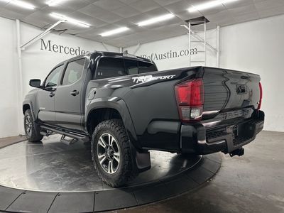 2019 Toyota Tacoma - Photo 5