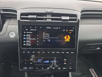 2023 Hyundai Tucson Hybrid - Photo 11