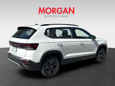 2026 Volkswagen Taos - Photo 5