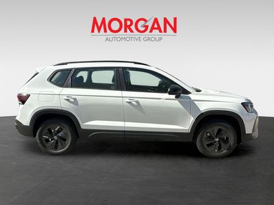 2026 Volkswagen Taos - Photo 8