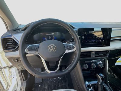 2026 Volkswagen Taos - Photo 10
