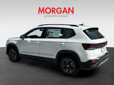 2026 Volkswagen Taos - Photo 4