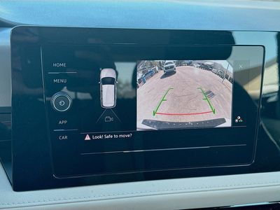 2026 Volkswagen Taos - Photo 13