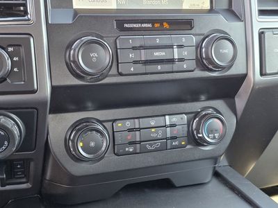 2020 Ford F-150 - Photo 19