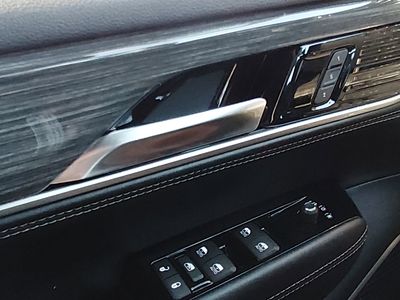 2022 Jeep Wagoneer - Photo 21