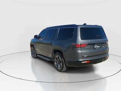 2022 Jeep Wagoneer - Photo 5