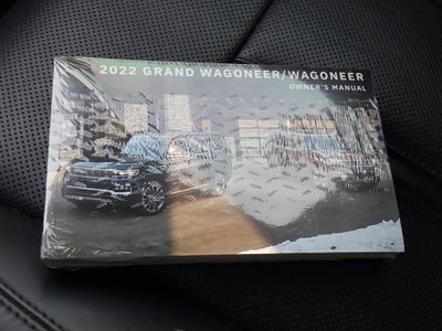 2022 Jeep Wagoneer - Photo 23