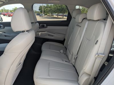 2026 Kia Sorento - Photo 16