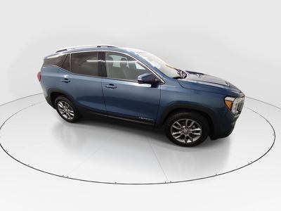 2024 GMC Terrain — photo 8 view