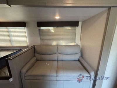 2021 Prime Time RV Tracer — photo 13 view
