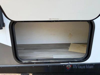 2021 Prime Time RV Tracer — photo 10 view