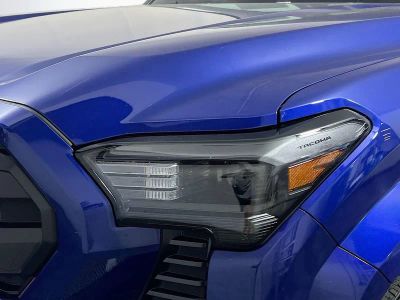 2025 Toyota Tacoma — photo 9 view