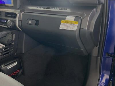 2025 Toyota Tacoma — photo 30 view