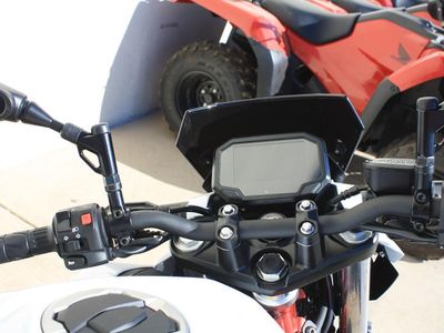 2026 Kawasaki Z500 SE ABS - Photo 9