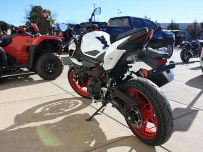 2026 Kawasaki Z500 SE ABS - Photo 4