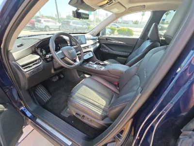 2025 INFINITI QX60 — photo 12 view